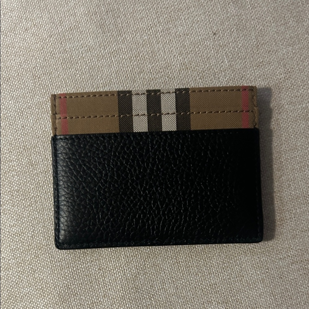 Burberry Black and Tan Card Holder - Picture 6 of 6